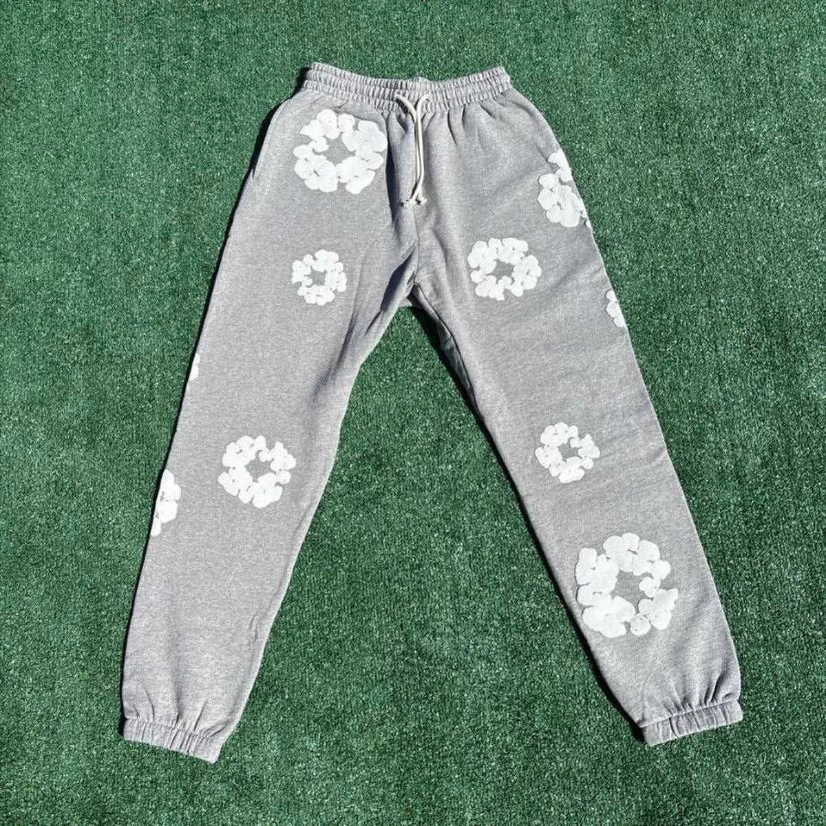 DT-SWEATSUIT